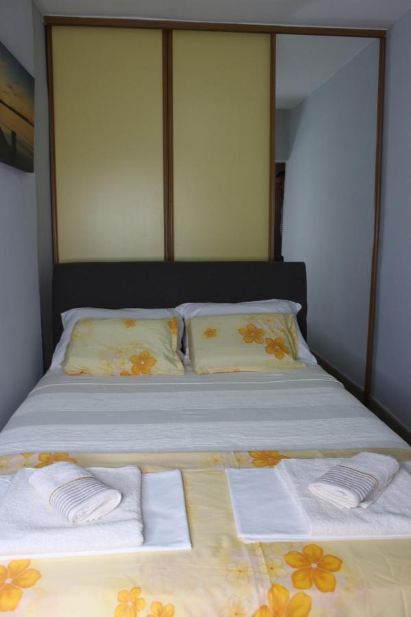 Ferienwohnung Mare E Montagna Kotor Exterior foto