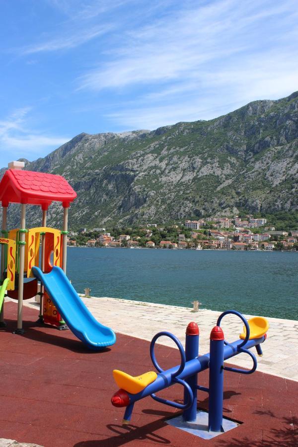 Ferienwohnung Mare E Montagna Kotor Exterior foto
